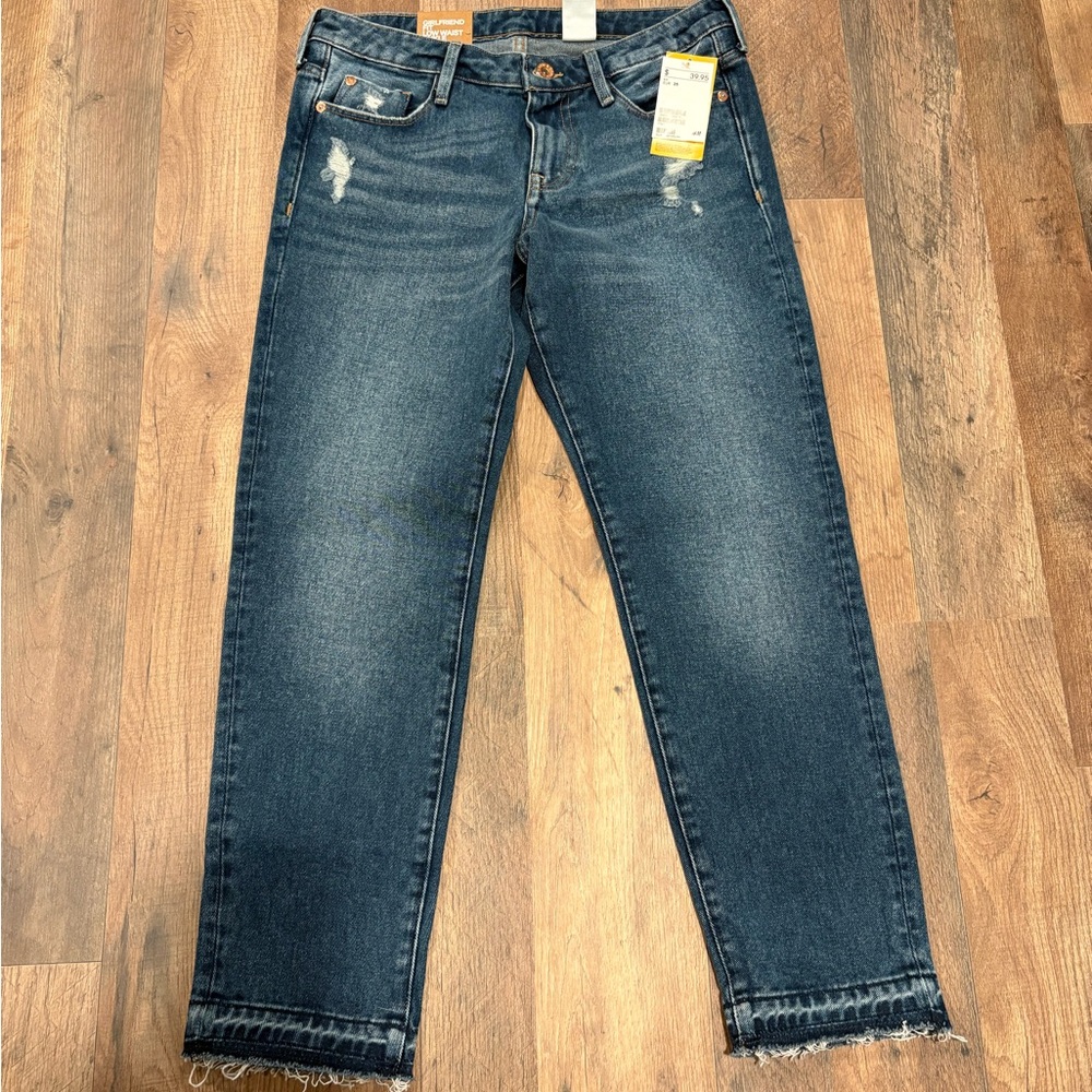 & Denim by H&M Women's Girlfriend Fit low waist ankle Distressed Jeans Size 25